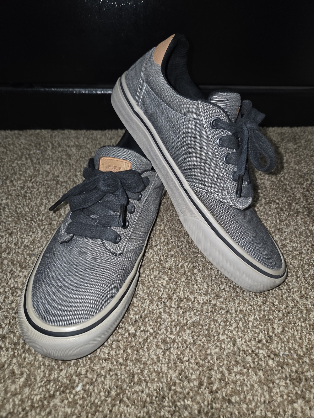 Men's Grey Vans Lace-Up - Casual Everyday Shoes